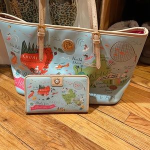 Spartina 449 tote and wallet set